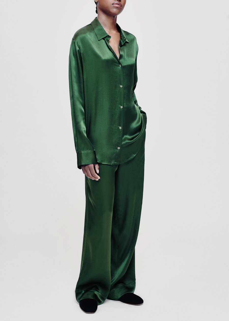 ASCENO MILAN GREEN BAMBOO SATIN OVERSIZED SHIRT